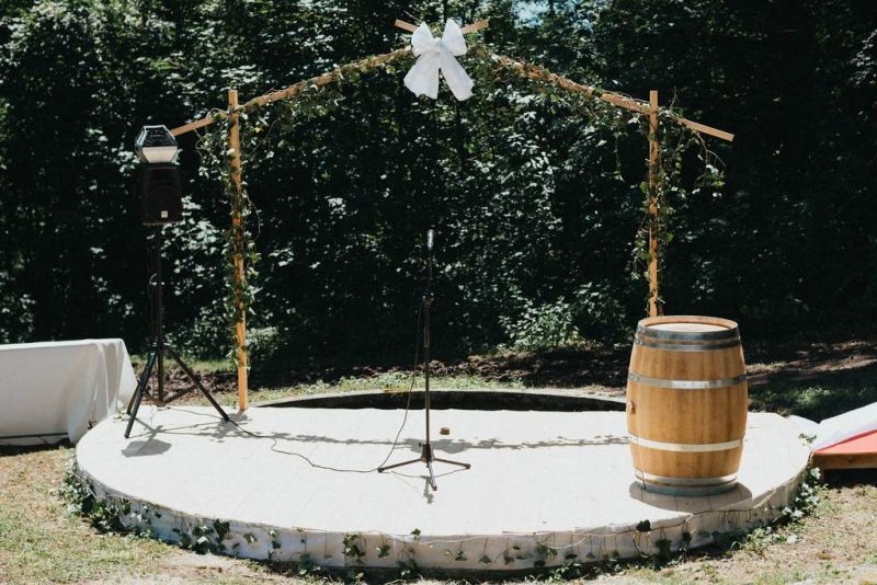 Arche de cérémonie décorée