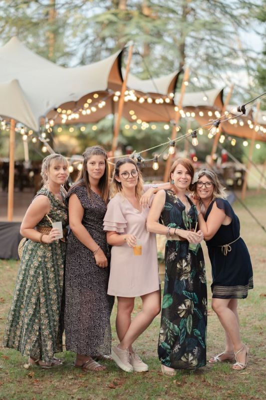 Mobilier champêtre ambiance mariage