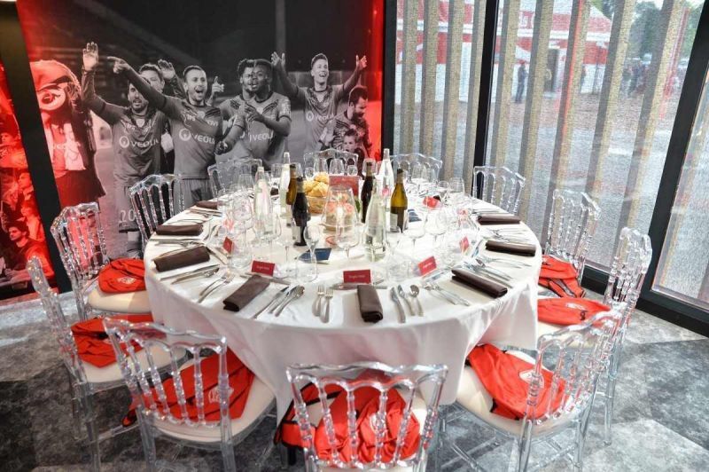 Chaise Napoléon Crystal transparente