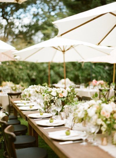 Parasols mariage installation