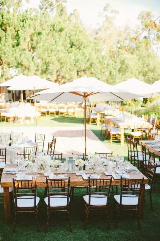Parasols mariage extérieur