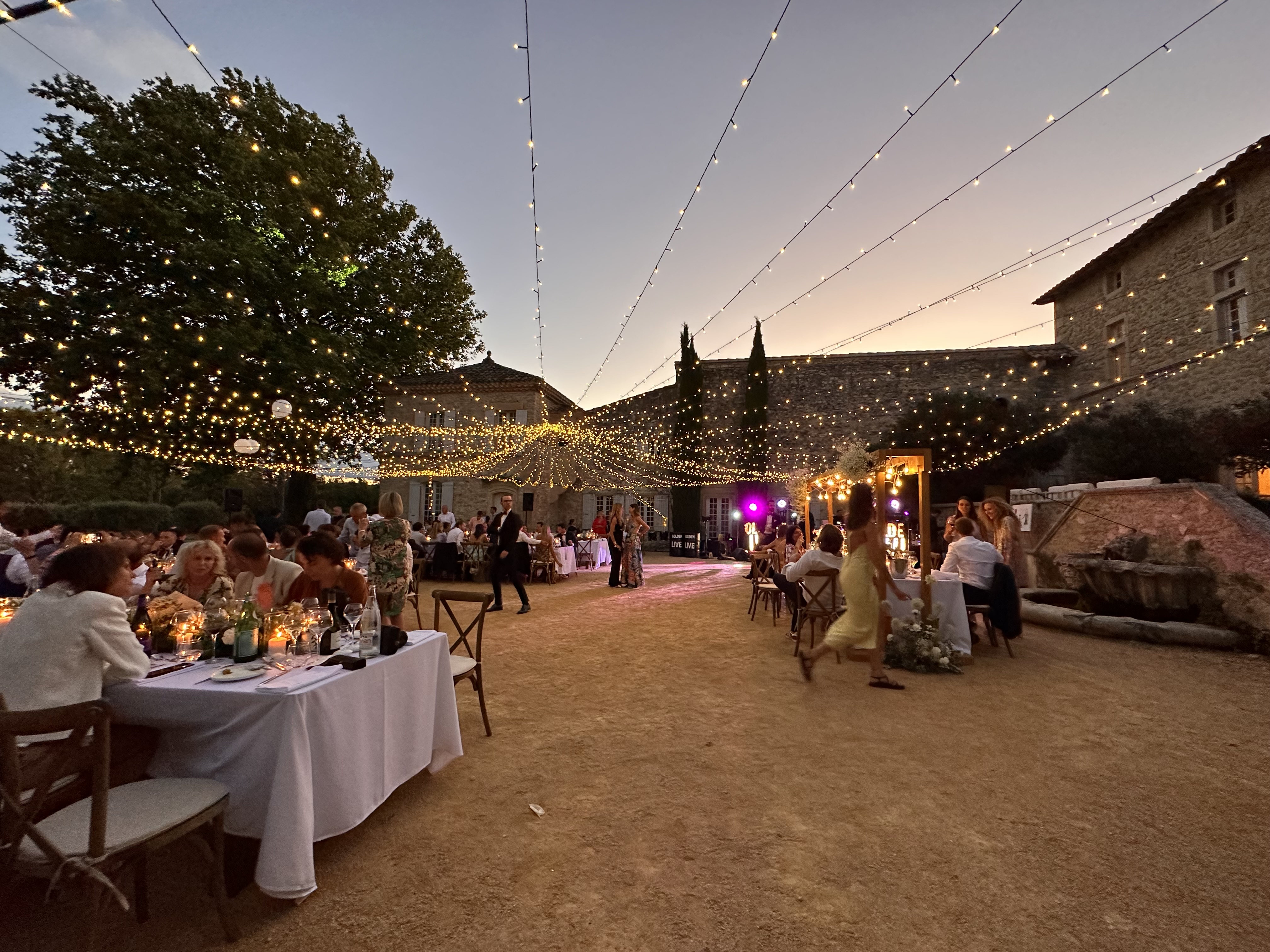 Ciel Lumineux suspendu ou ZigZag?